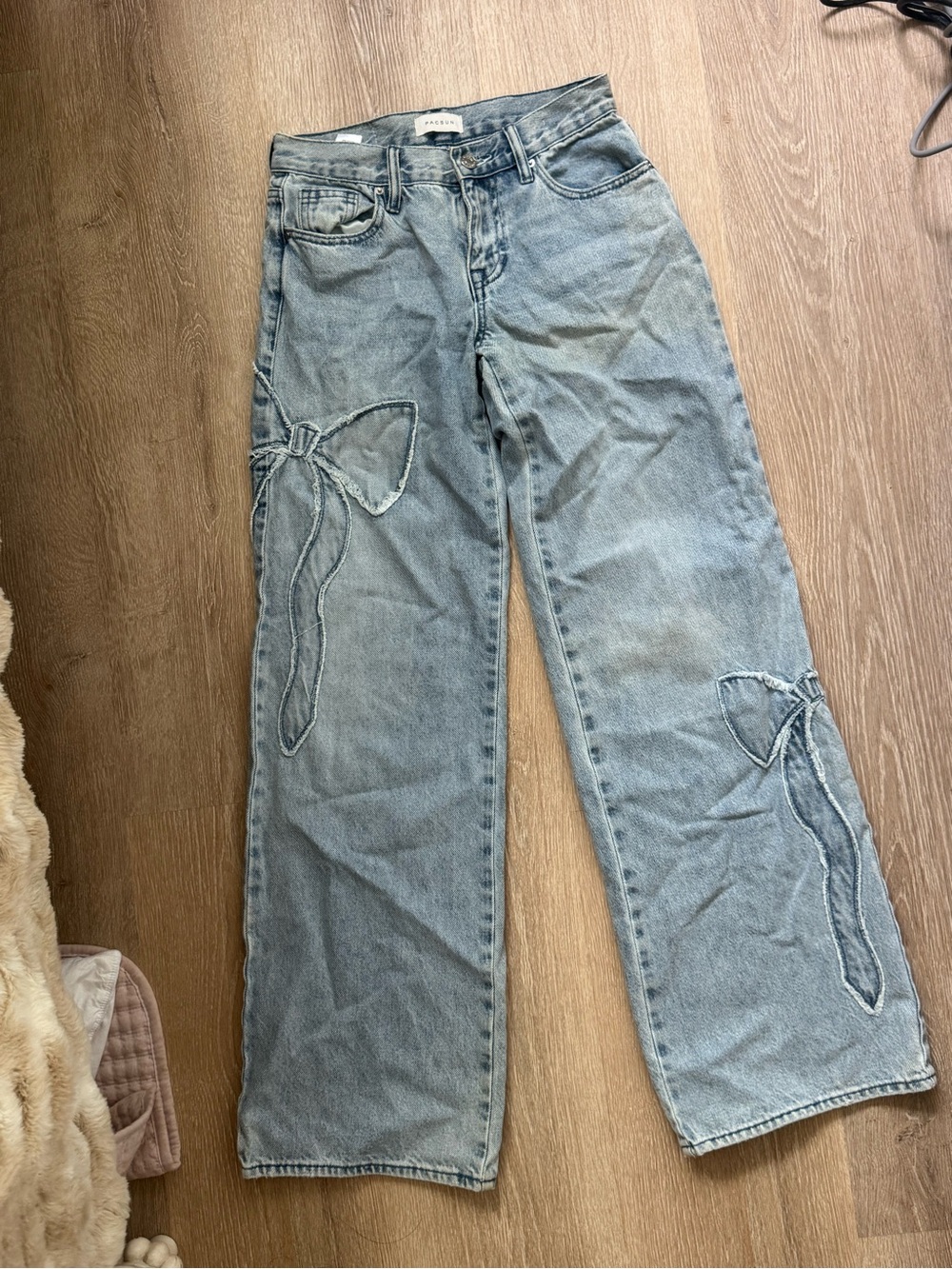PacSun Light Blue Wide-Leg Jeans with Bows 🎀